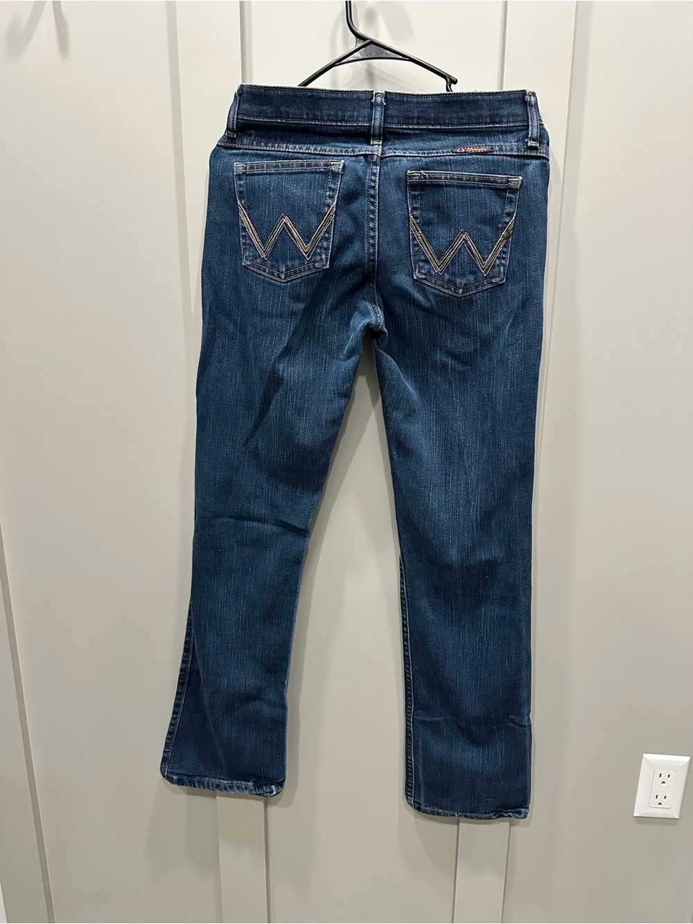 Wrangler Women's Straight Leg Jeans in Dark Blue Denim